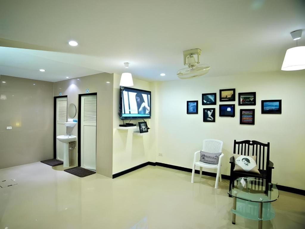 House Khách sạn
