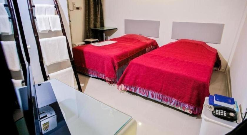House 3*