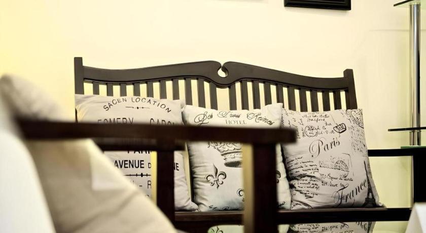 House Hotel 3*