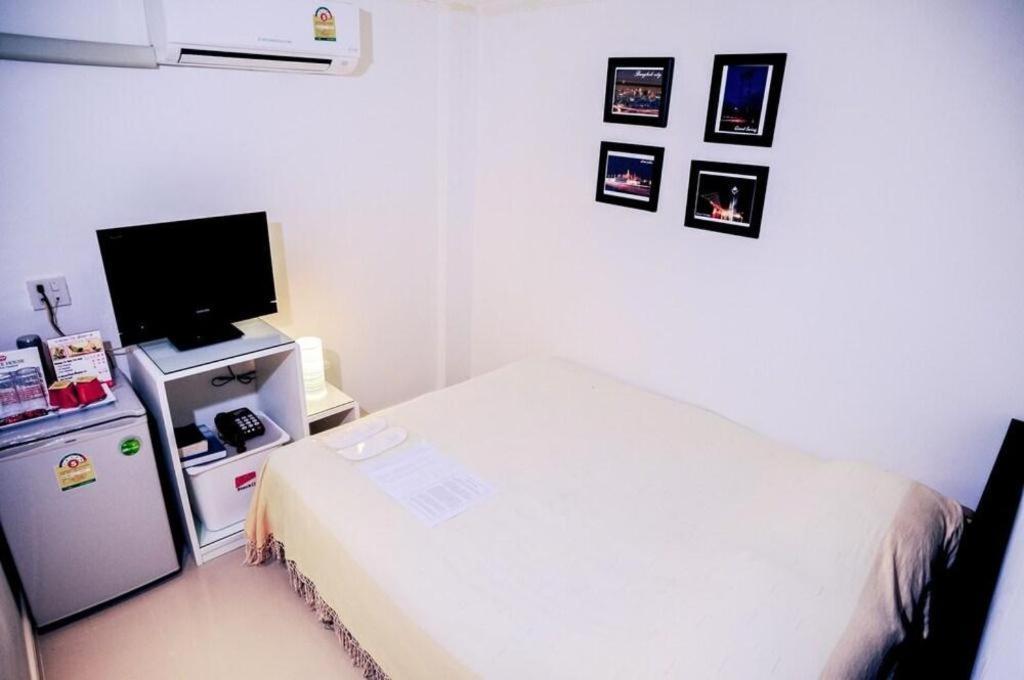 House 3*
