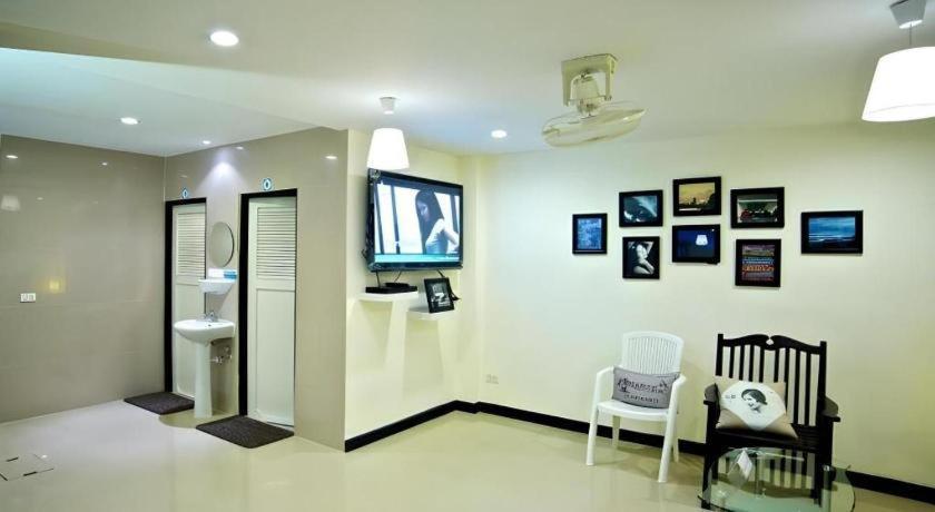 Hotel House